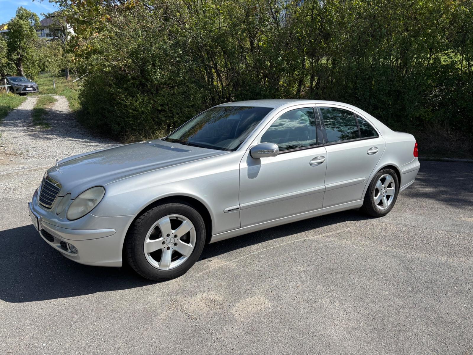 Mercedes-Benz E 220 CDI W211
