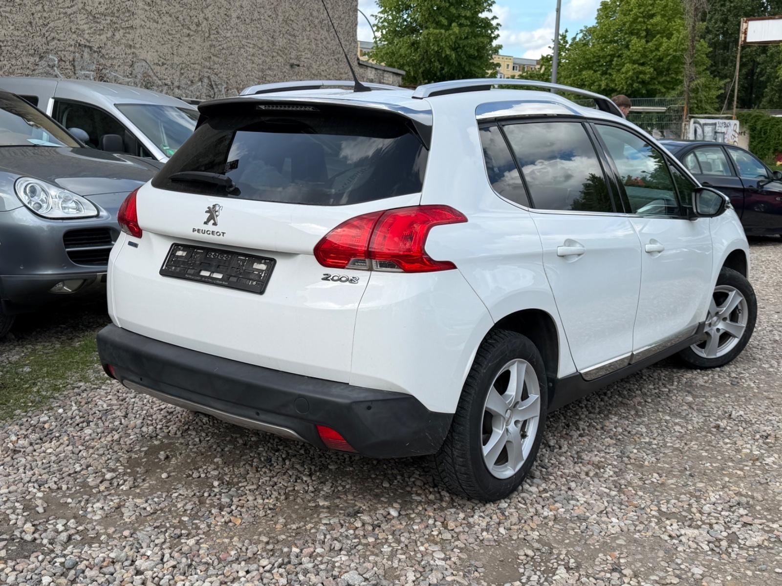 Peugeot 2008 Allure-TOP AUSSTATTUNG!!!!