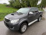 Toyota Hilux Double Cab Comfort 4x4.1 Hand - Toyota Hilux aus 2016 mit Diesel-Antrieb