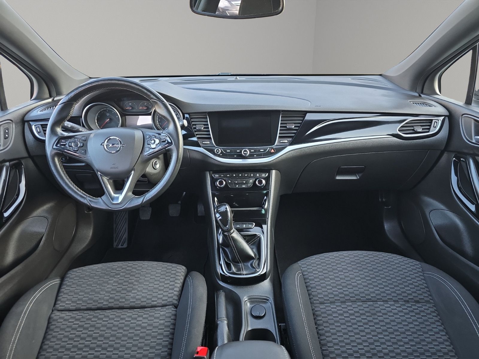 Fahrzeugabbildung Opel Astra K Dynamic+LED+NAVI+TEMPOMAT+SPURASISTENT