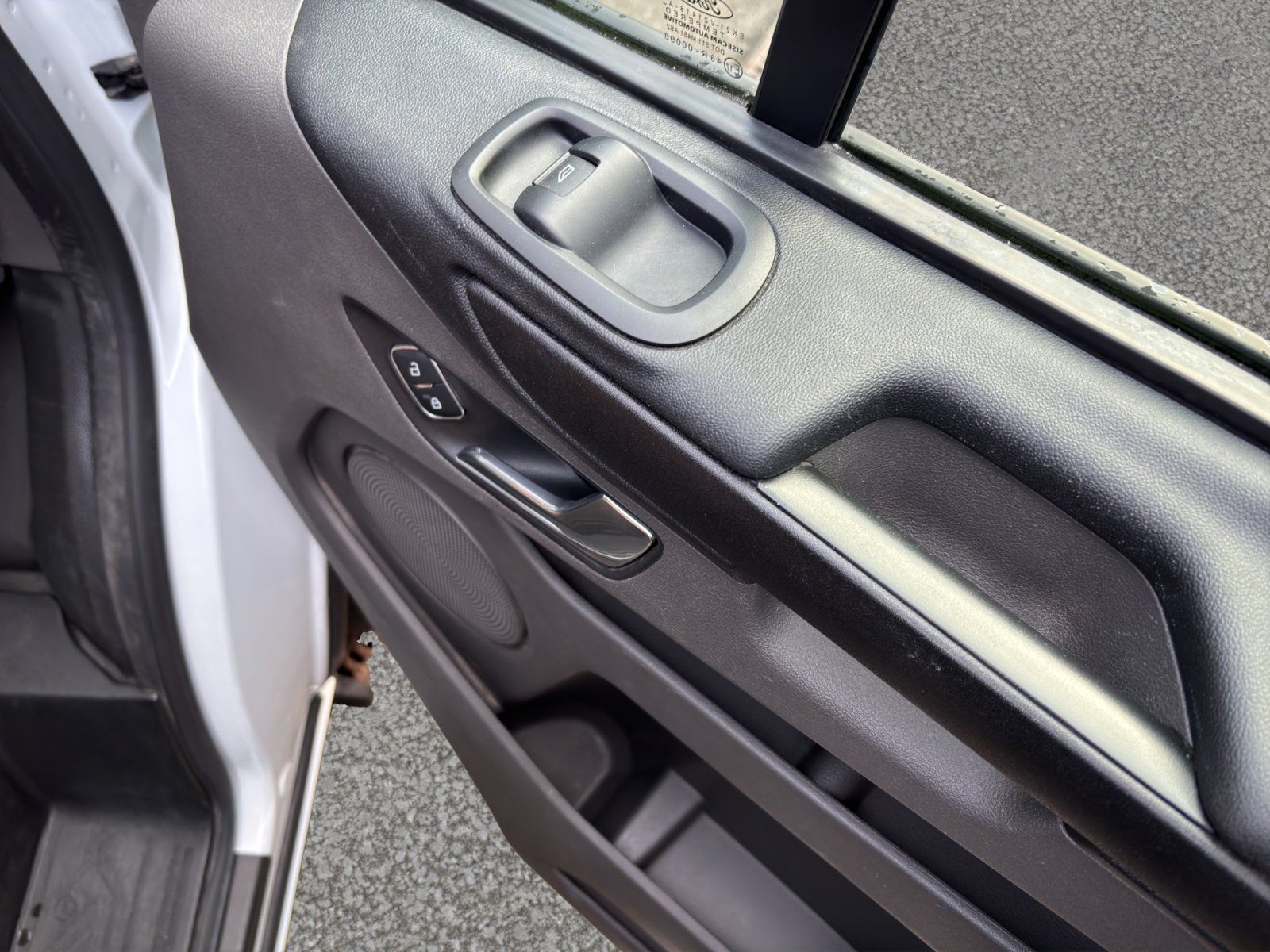 Fahrzeugabbildung Ford Transit Custom 340 L1 Trend