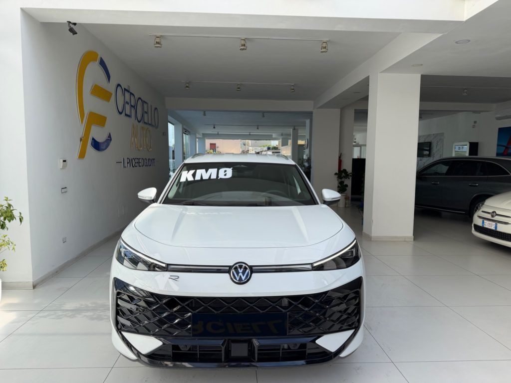 Volkswagen T-Roc 1.5 eTSI ACT 150 CV DSG R-Line  imagem 3