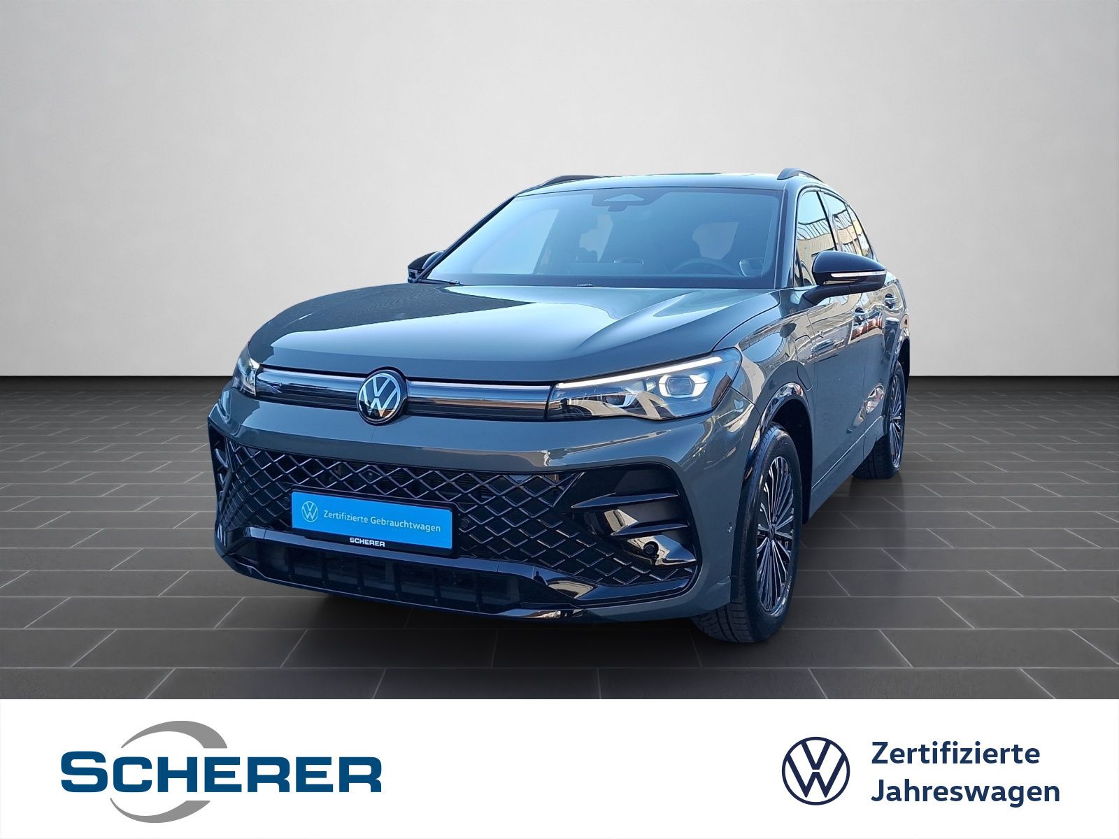 Volkswagen Tiguan R-LINE 1.5 TSI eHYBRID DSG IQ.LIGHT PANO