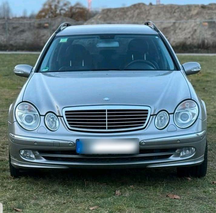 Mercedes-Benz  2004 — photo 11