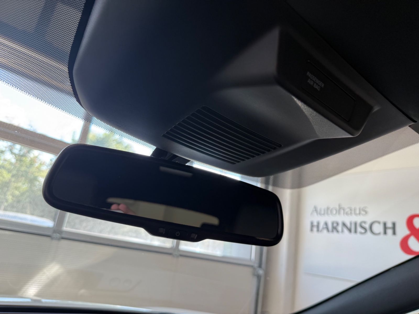 Fahrzeugabbildung Nissan Qashqai Tekna MHEV; Autom.,HUD,Teilleder,AHK