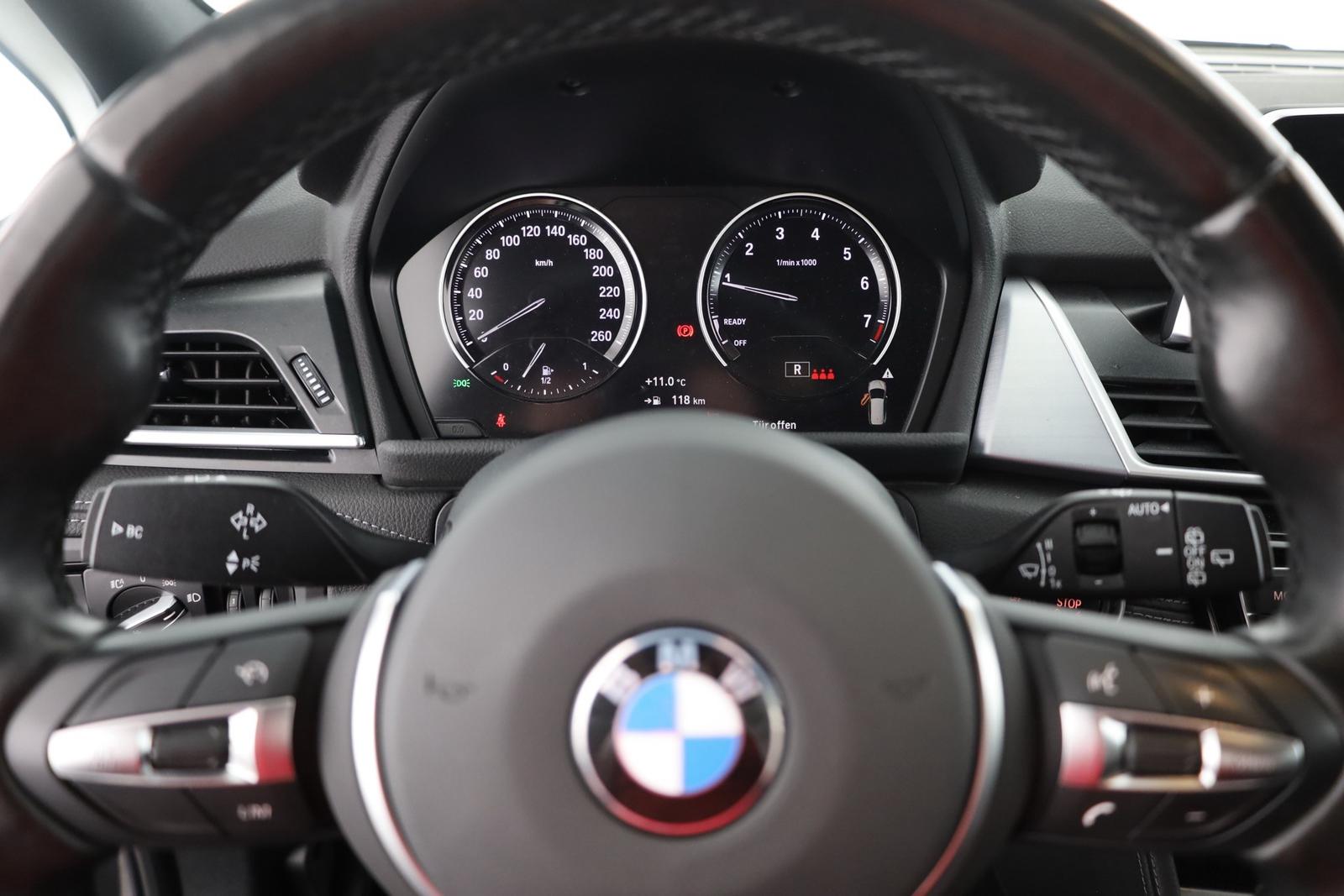 BMW 218 iA Gran Tourer M Sport LED Navi Teilleder PDC, миниатюра 18