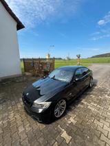 BMW Bmw e90 318d m-paket kein 320d schwarz 18zoll - BMW 318: 318d E90