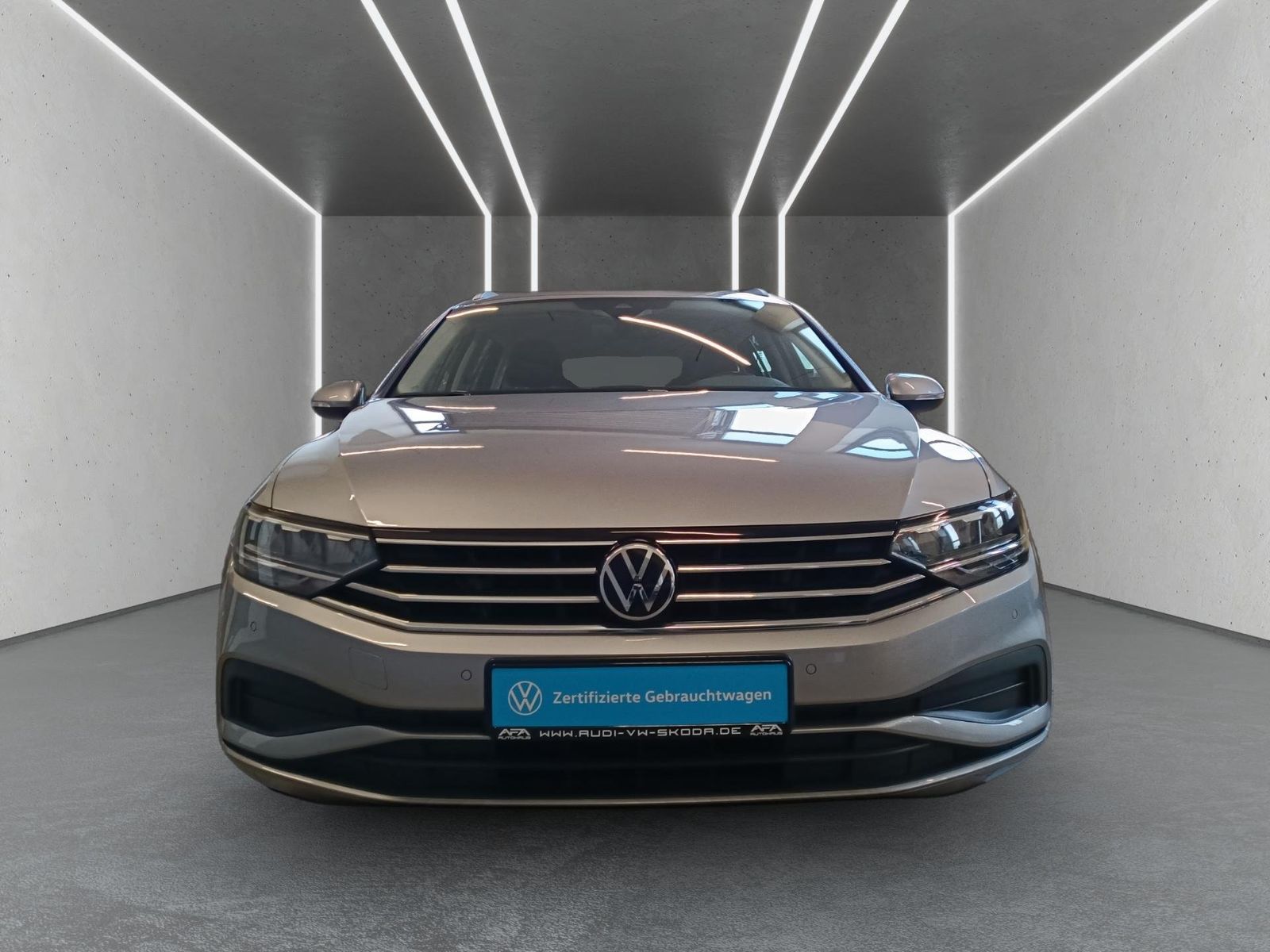 Volkswagen Passat Variant - Bild 5