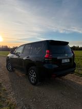 Toyota Land Cruiser 2.8 D-4D 2020 - Toyota Land Cruiser mit Diesel-Antrieb: Geländewagen, 4.2