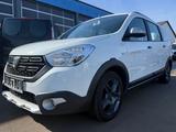 Dacia Lodgy*Stepway*1.Hand*1.6L*Kamera*Navi* - Dacia Lodgy mit Benzin-Antrieb: Kleinbus, 1.6