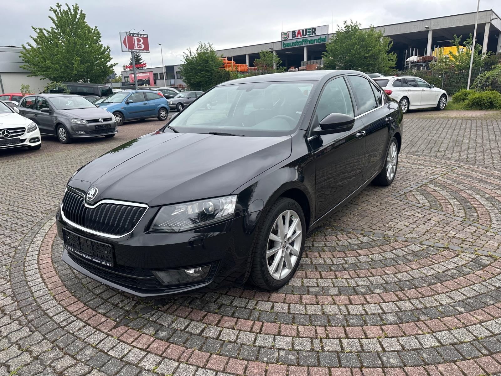 Skoda Octavia Lim.  Standheizung,Xenon,Navi,Teilleder
