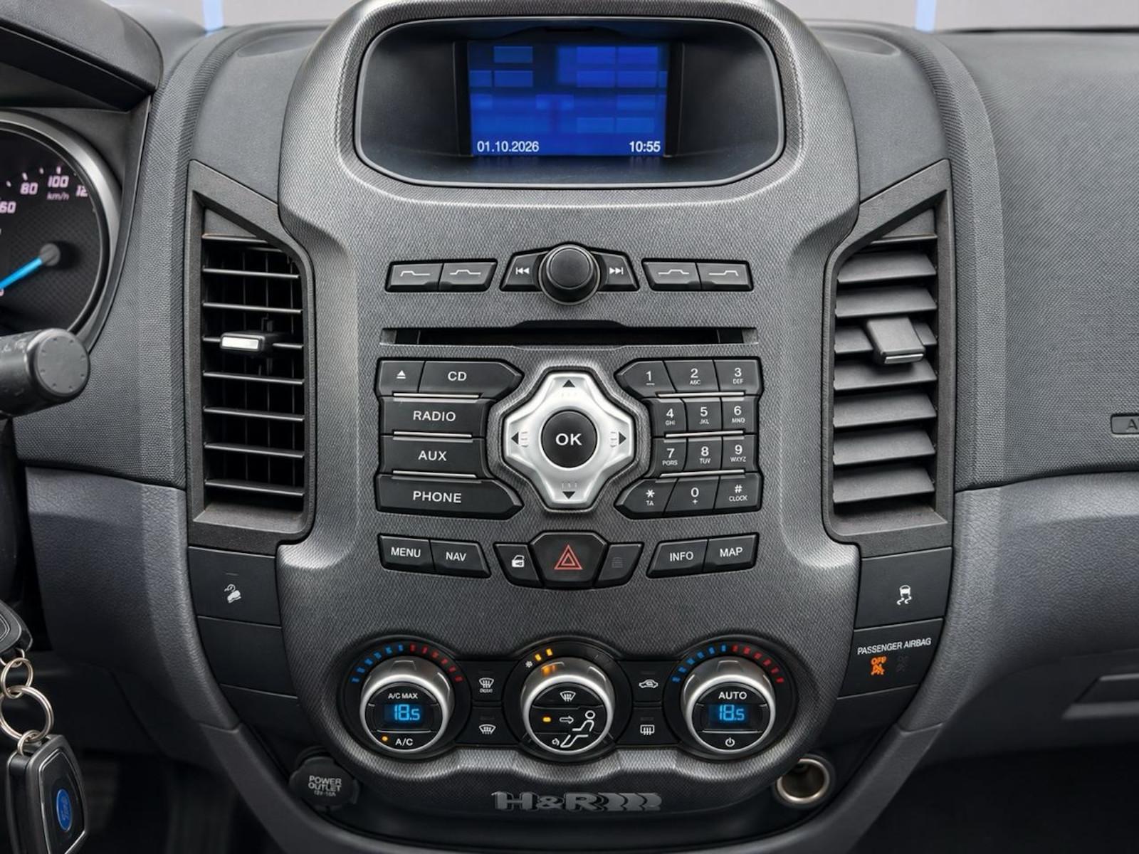 Ford Ranger Wildtrak Double Cabine 3.2 TDCi 200 ch 4x4 – BVA – attelage – caméra