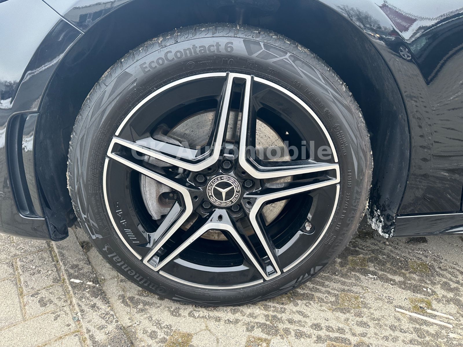 Fahrzeugabbildung Mercedes-Benz A 250e AMG-Line/Night-Paket/Navi/LED/Kamera