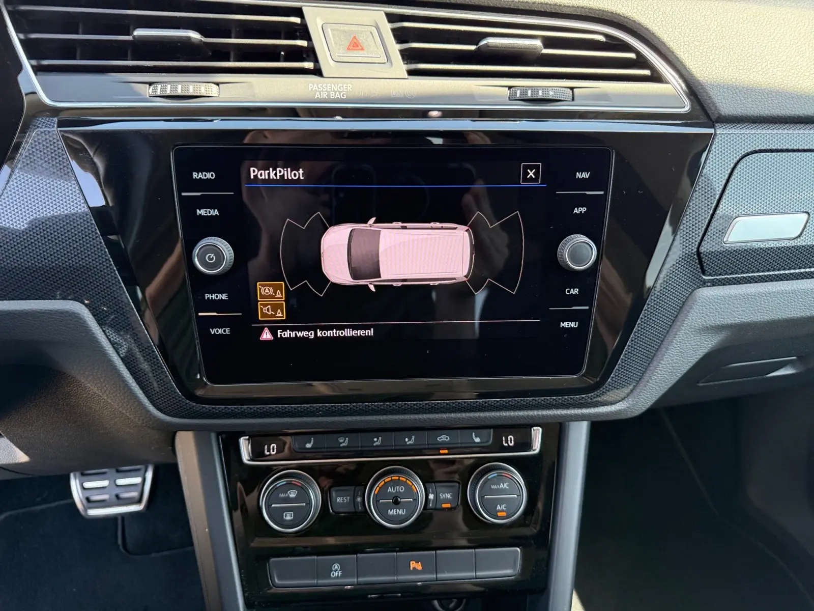 Volkswagen Touran United 1.5 TSI DSG LED 7-Sitzer Navigatio, миниатюра 13