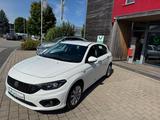 Fiat Tipo Lounge 1.4 T-Jet Hatchback - Fiat: T Jet