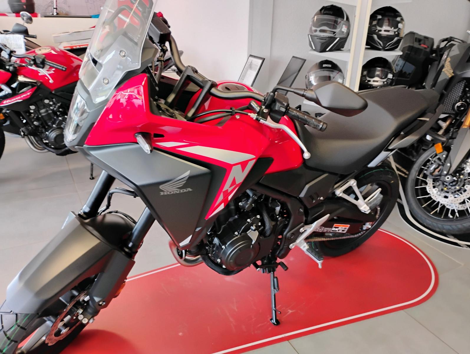 Honda NX 500 Euro5+ Tageszulassung Farbe red ggf.black