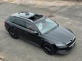 Skoda Superb Laurin & Klement 1.4 e-HYBRID PANO AHK