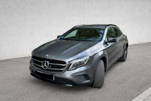 MERCEDES-BENZ Mercedes GLA 200 D 4MATIC