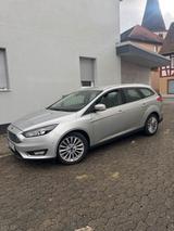 Ford Focus  Baujahr 2018  Sehr guter Zus... - Ford Focus: 201