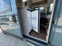 Pössl Summit Shine 600 L  | Premium & Assistenz Paket*