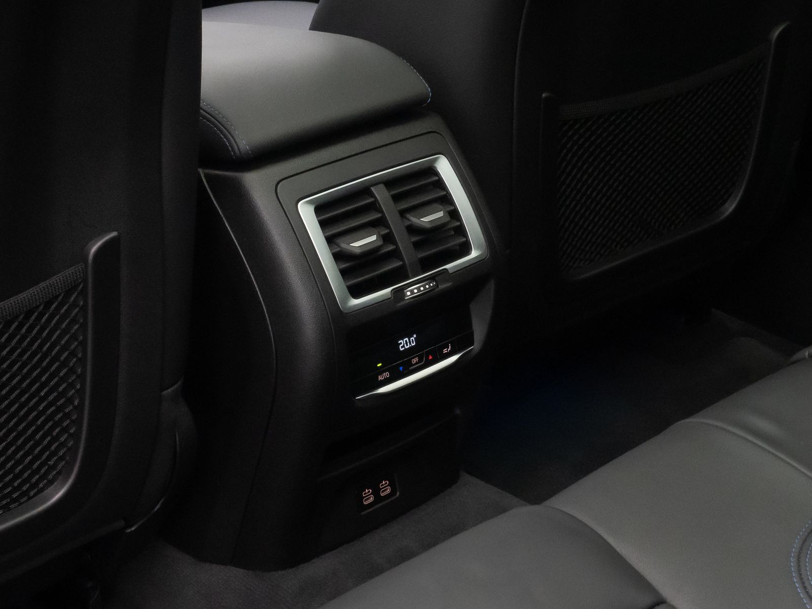 Fahrzeugabbildung BMW iX3 Impressive M Sport Panorama 360° HUD DAB H/K