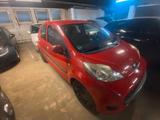 Peugeot 107 Filou - Peugeot 107 mit Benzin-Antrieb