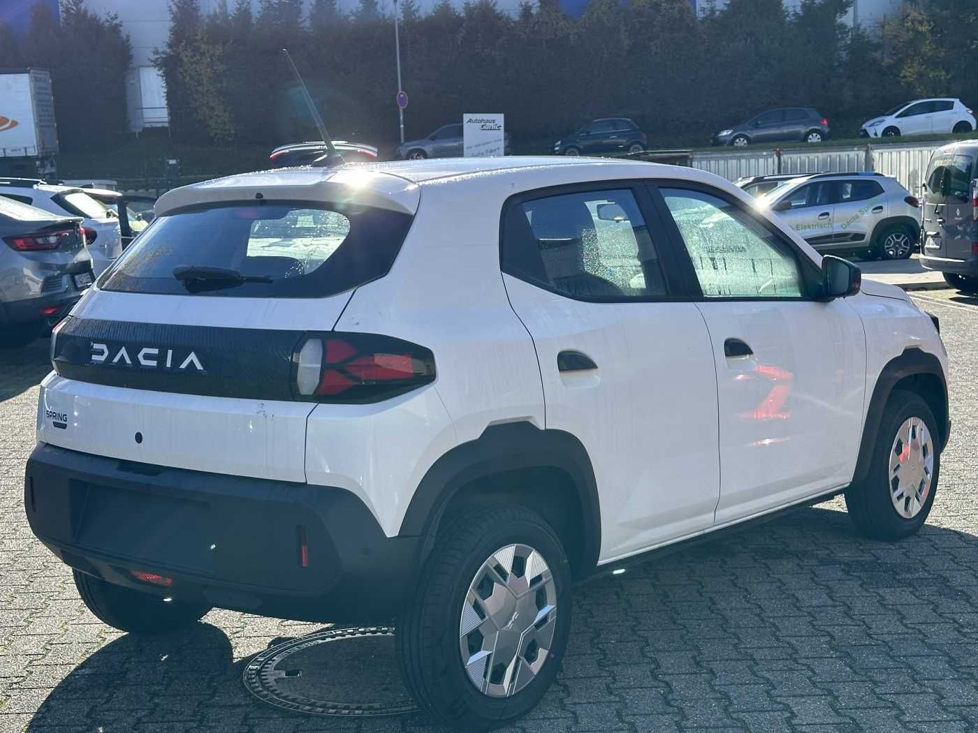 Fahrzeugabbildung Dacia Spring 45 Essential 5.500,-EUR reduziert !!!