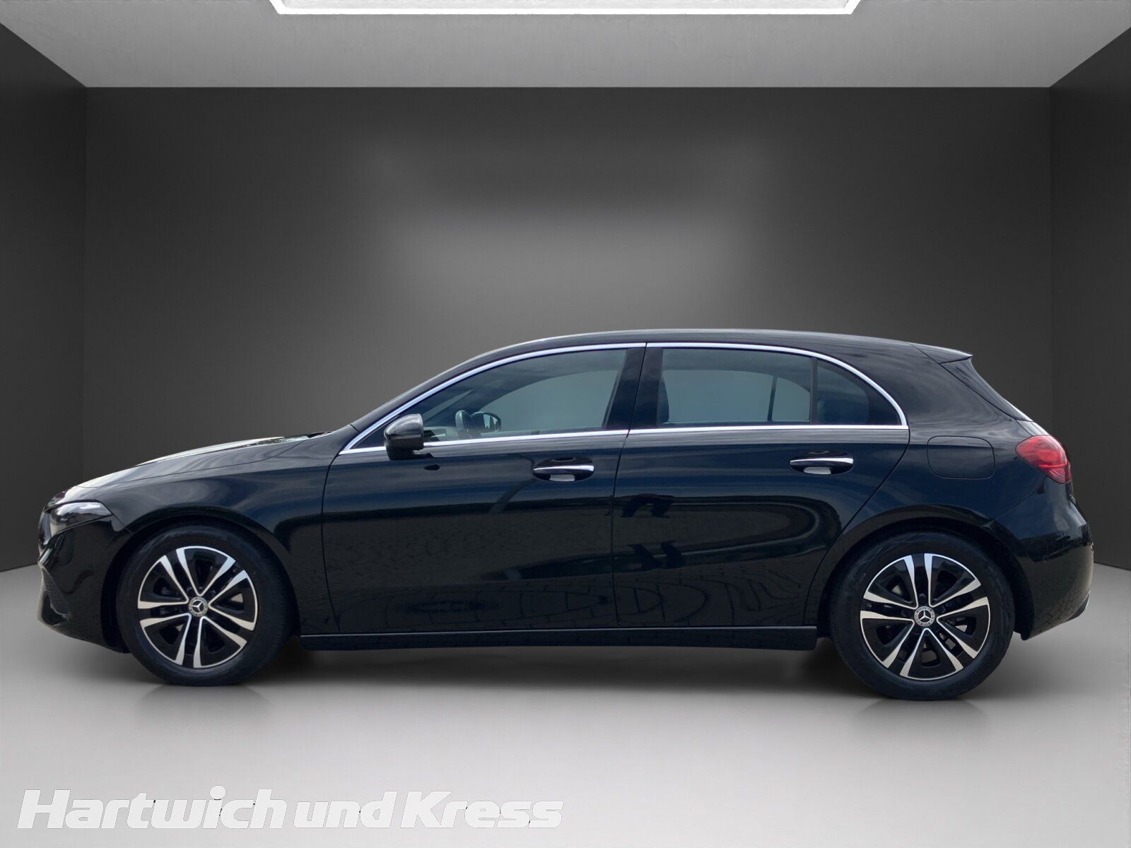 Mercedes-Benz A 200 d Progressive Line Advanced Plus LED Kamer foto 4