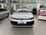 Volkswagen Passat 1.5 eHybrid DSG OPF R-Line Signature Busi - Autos mit Allradantrieb