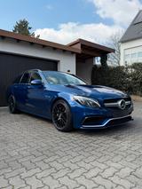 Mercedes-Benz C 63 AMG T-Modell | V8 Bitur... - Mercedes-Benz C 63 AMG in Augsburg