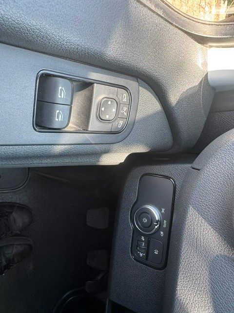 Fahrzeugabbildung Mercedes-Benz Sprinter III Kasten FWD 315 CDI L2