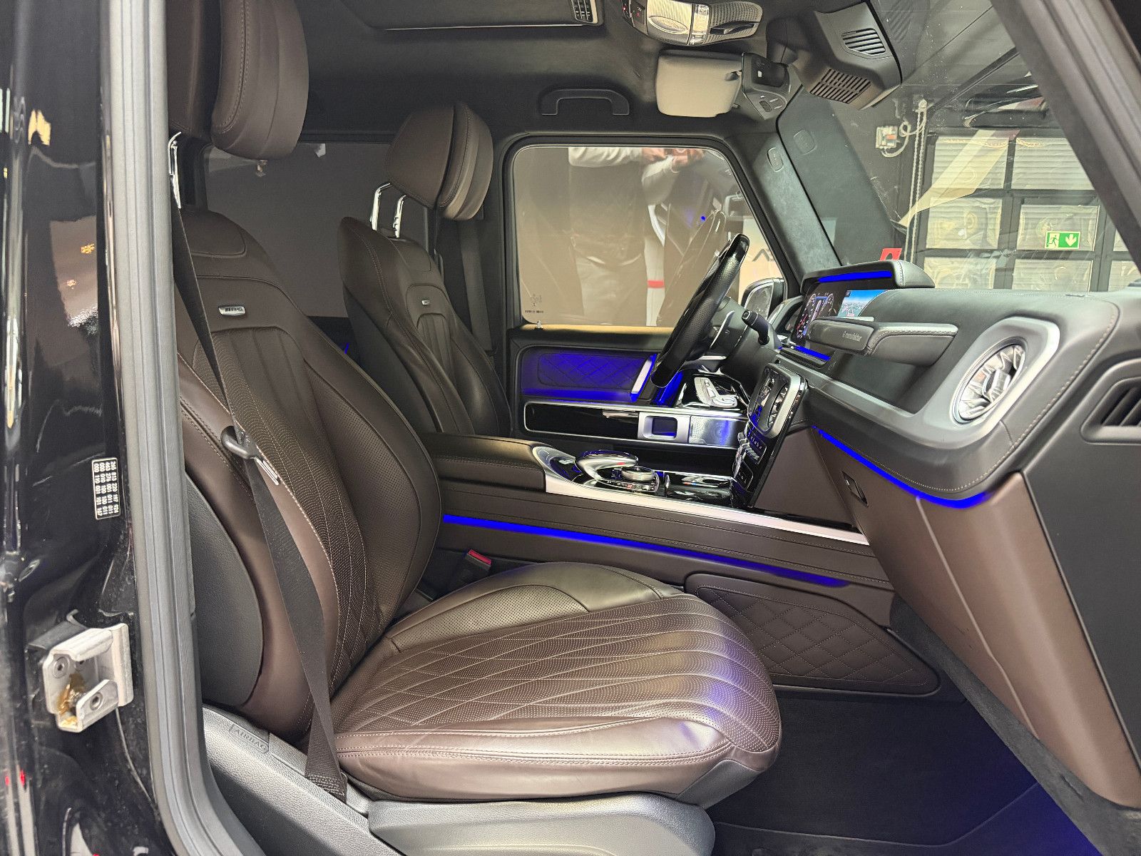 Fahrzeugabbildung Mercedes-Benz G 63 AMG/SUPERIOR/MASSAGE/MANUFAKTUR/