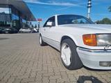 Mercedes-Benz C126 Mercedes - Mercedes-Benz Coupé aus dem Jahr 1989