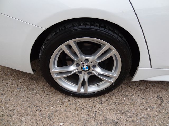 Fahrzeugabbildung BMW 320i xDrive M Sport Shadow/184PS/Navi/Leder/AHK/
