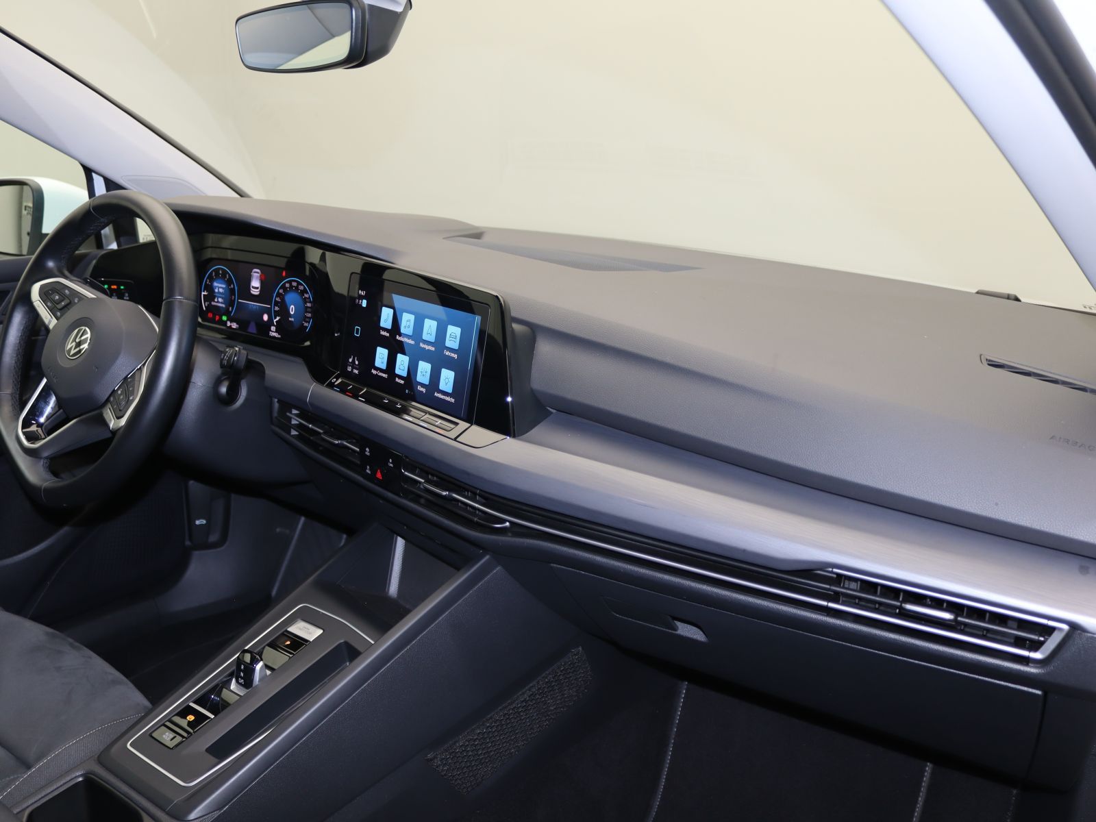 Volkswagen Golf - Bild 11