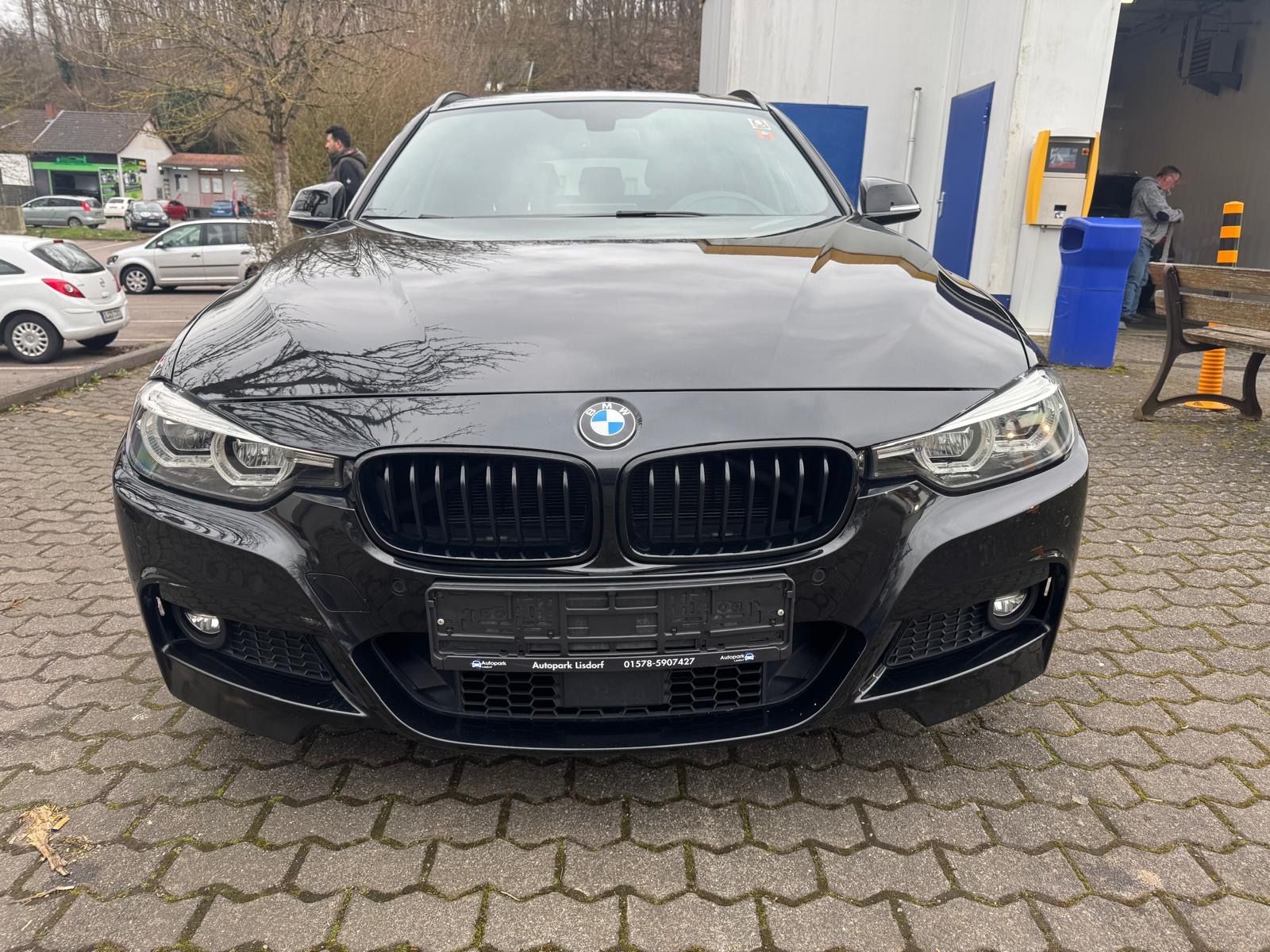 Fahrzeugabbildung BMW 330 3 Touring xDrive M Sport Shadow Line Leder