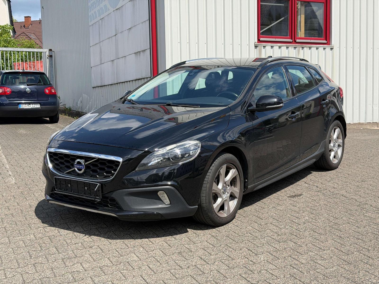 Volvo V40 You  D4 Cross County  Automatik Navi PDC Sit