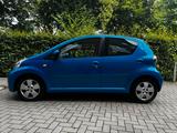 Toyota Aygo (X) 1,0-l-VVT-i CoolBlue CoolBlue - Toyota Aygo (X)