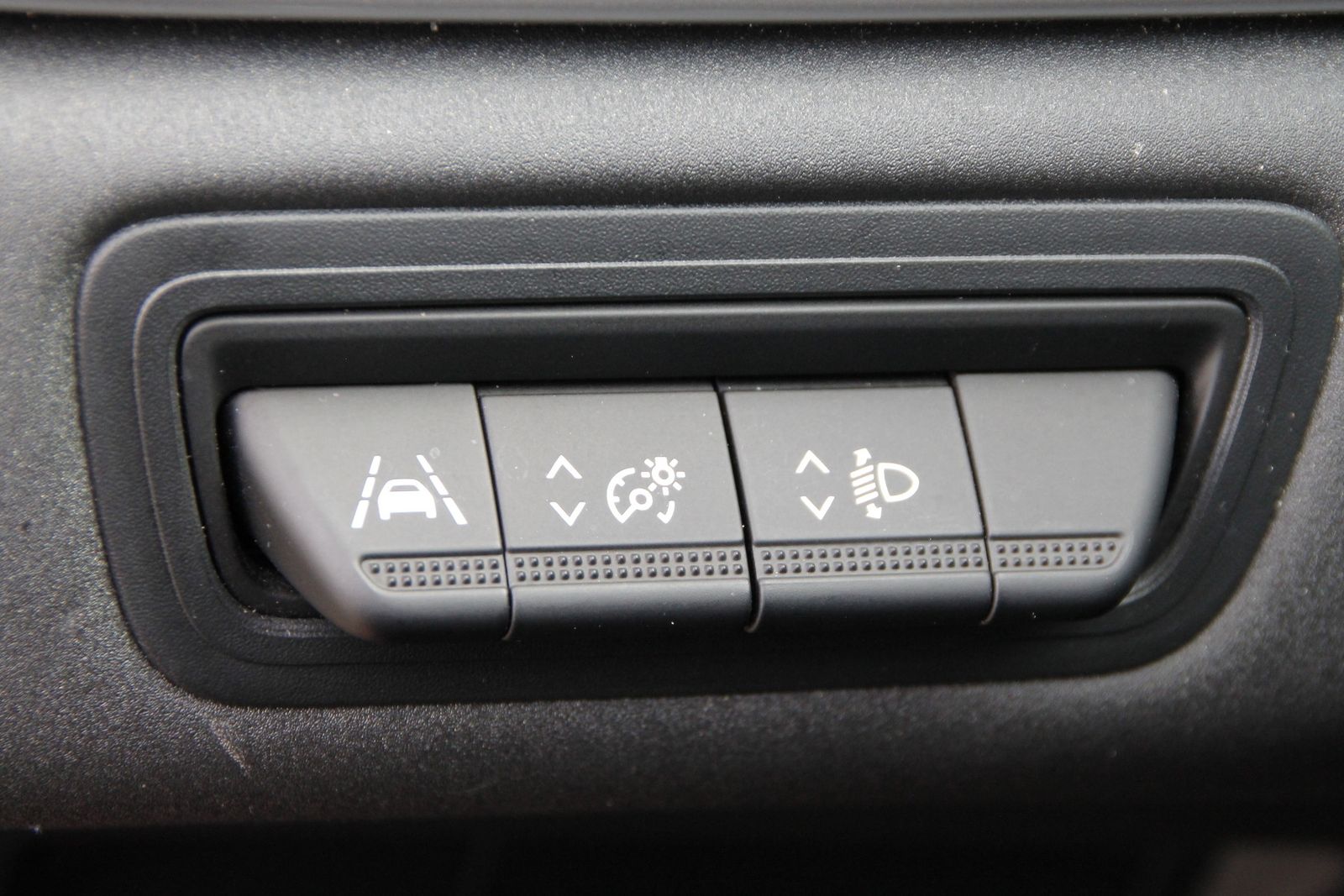 Fahrzeugabbildung Renault Captur EXPERIENCE TCe 100