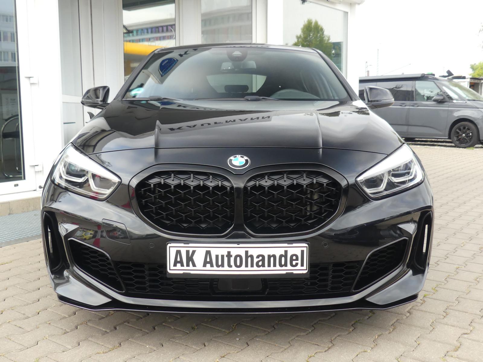 BMW M135i xDrive Perform. ACC HUD LCP Alcantara Kam.