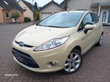 Ford Fiesta Ghia - Ford Fiesta: Grün