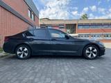 BMW 520d *KAMERA*LED*CARPLAY*START/STOP*SHZ* - BMW 520 Hybrid (Diesel/Elektro)