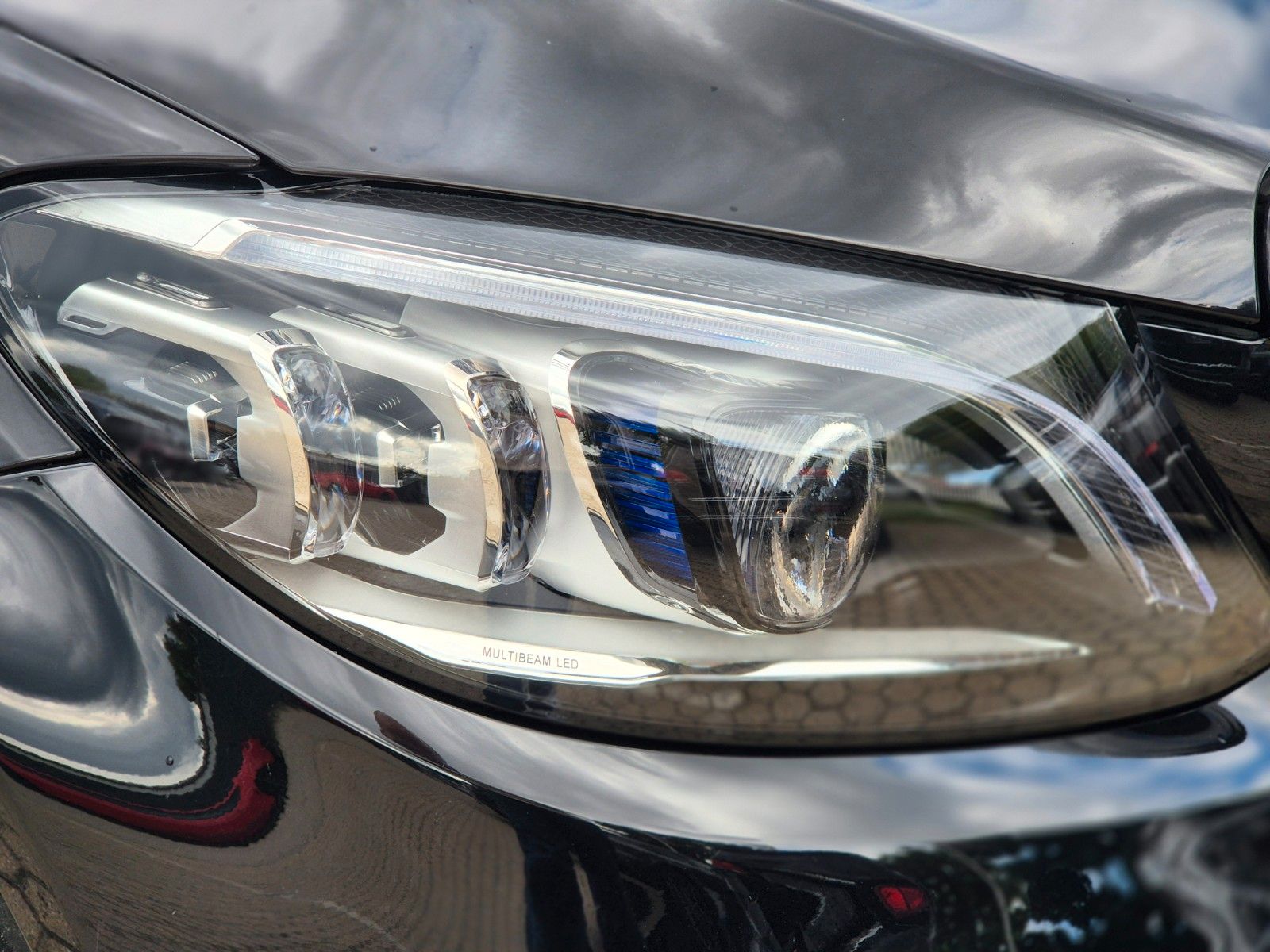 Mercedes-Benz C 300 Coupé 4Matic AMG Line Multibeam Virtual foto 17