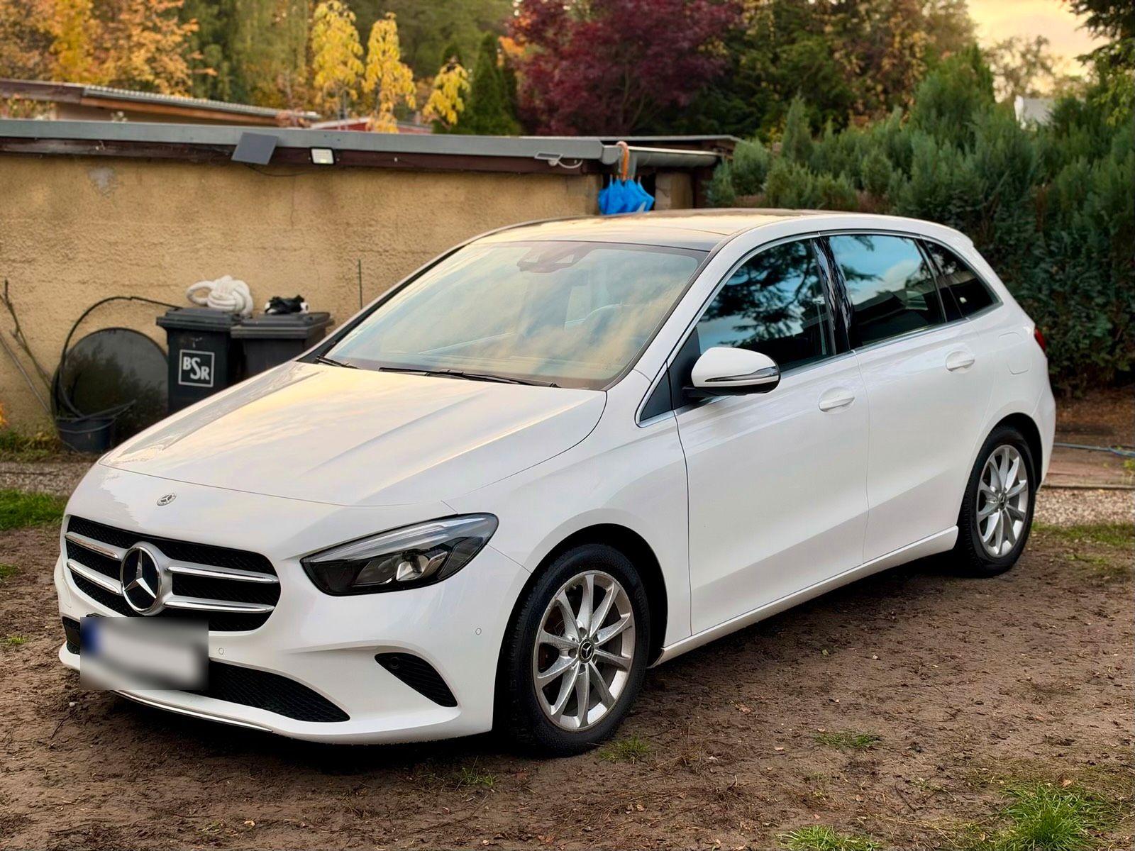 Mercedes-Benz B 200