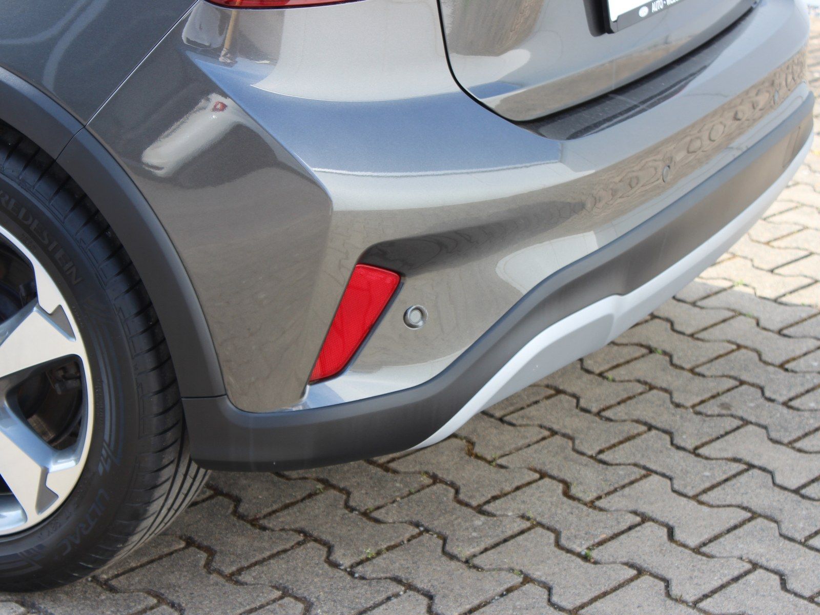 Fahrzeugabbildung Ford Focus Active 1,0 EcoBoost Start/Stopp