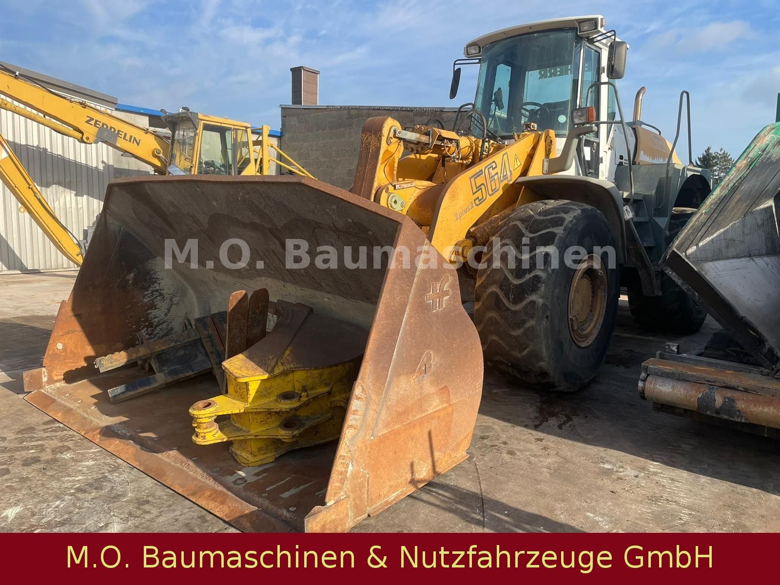 Fahrzeugabbildung Liebherr L 564  / Waage / AC / 24 t /