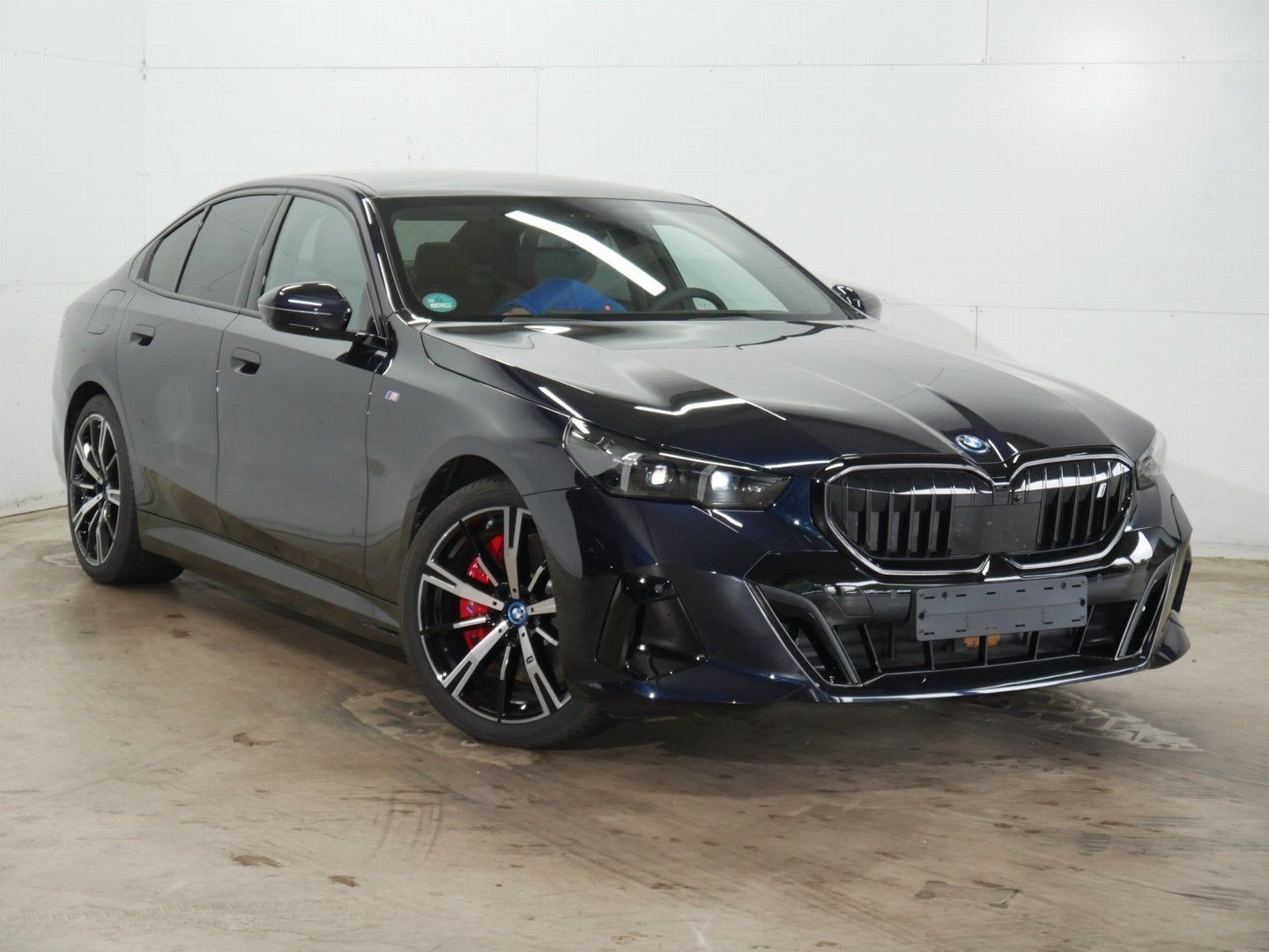 Fahrzeugabbildung BMW i5 xDrive40 M Sportpaket pro, aktive Sitzbelüftu