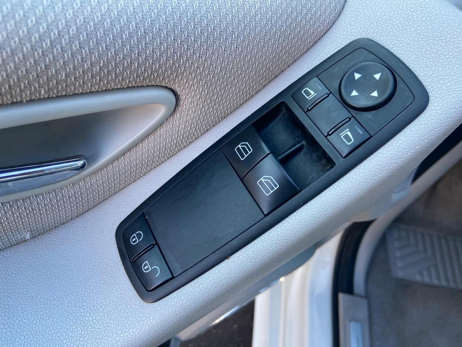 Mercedes-Benz B170 2007 — photo 26