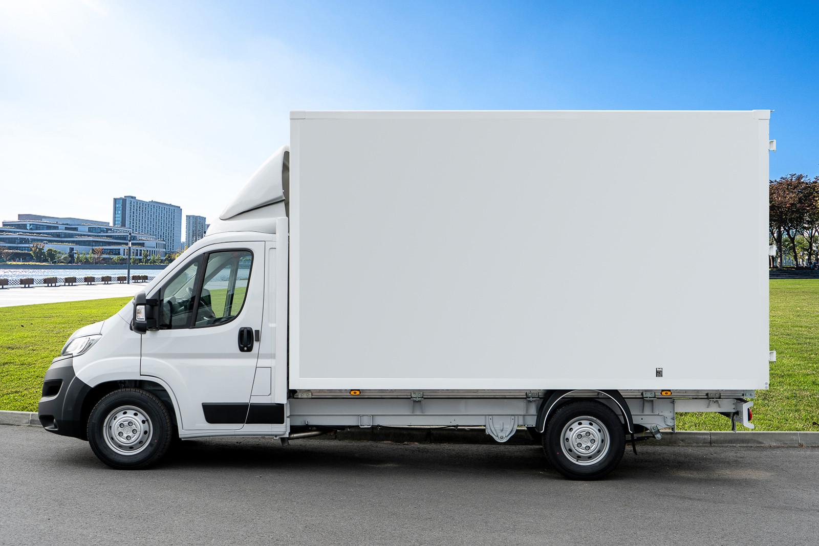 Citroën Jumper mit Kofferaufbau 410x210x230