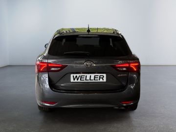 Toyota Avensis - 6